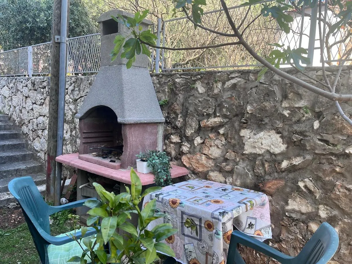 Apartments Villa Mirella Trogir