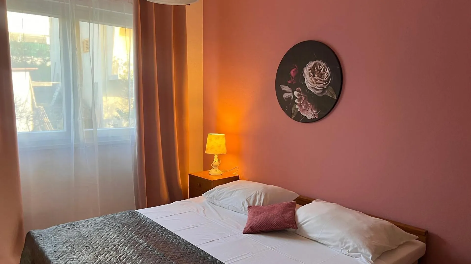 Apartments Villa Mirella Trogir