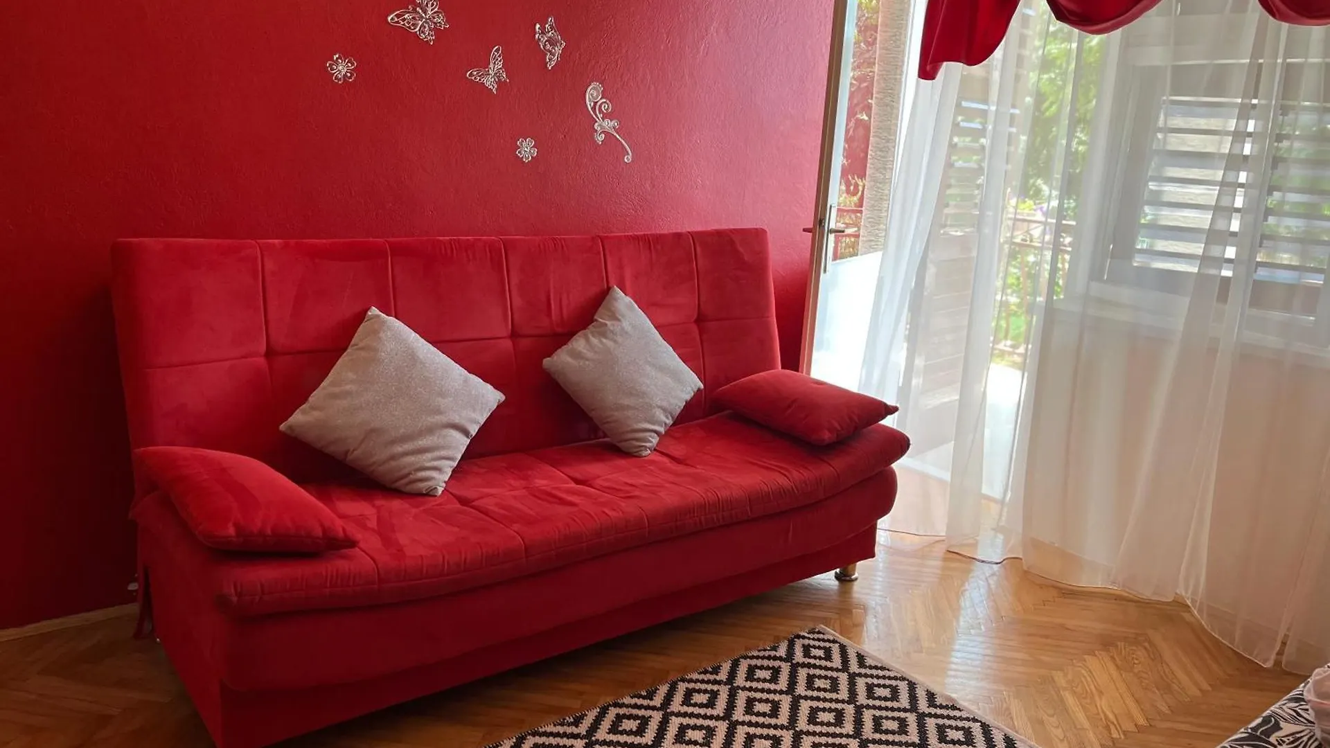 Apartments Villa Mirella Trogir Croatia