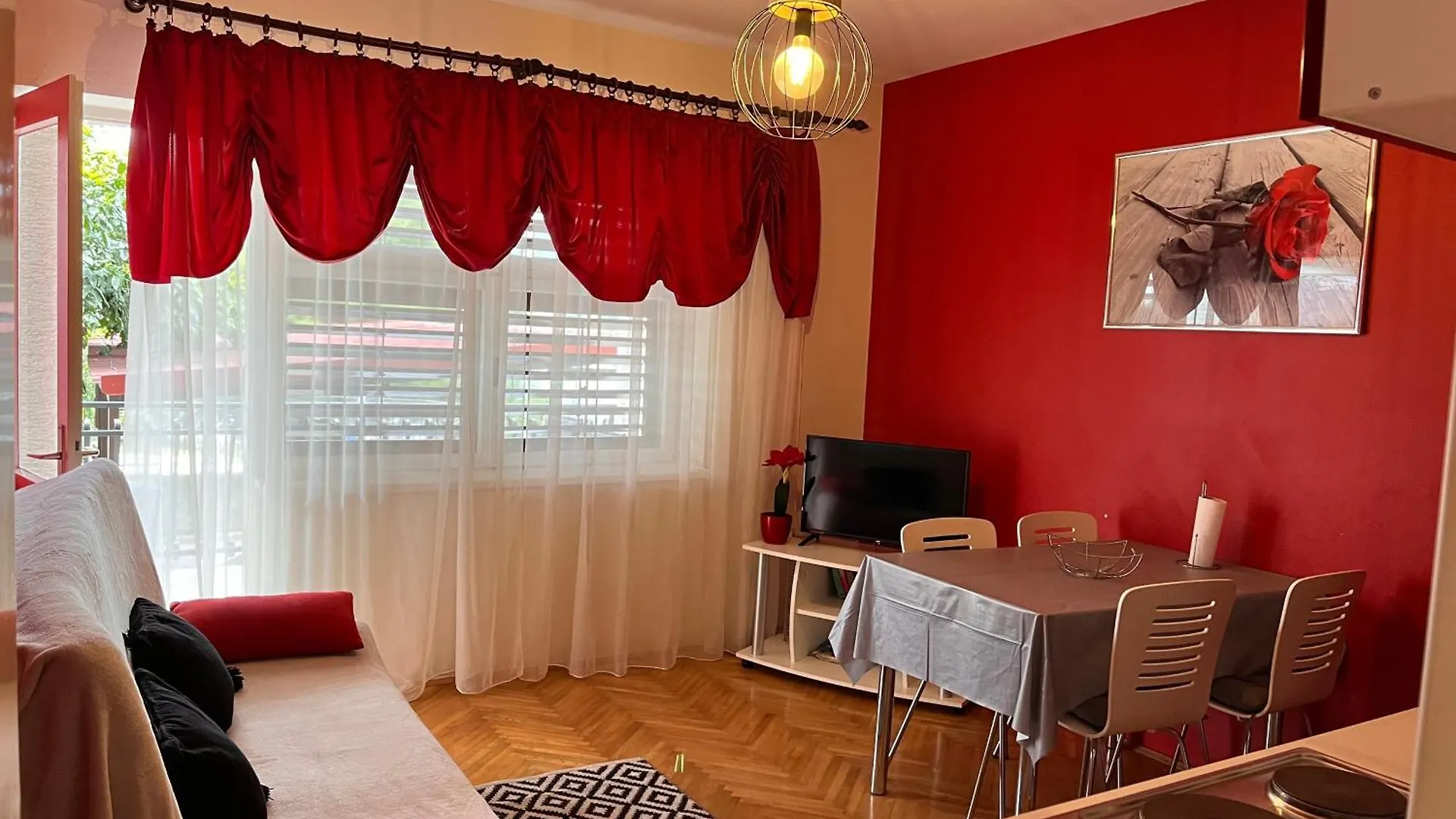 Apartments Villa Mirella 20 M From The Sea - Free Parking Trogir Kroatien