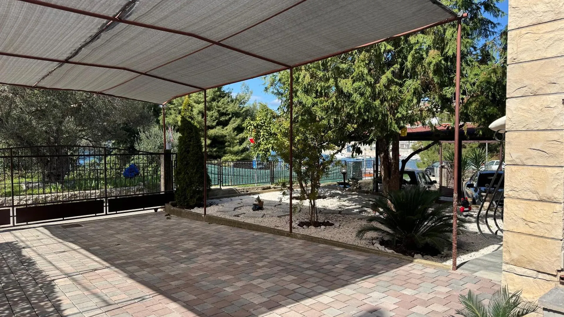 Apartments Villa Mirella 20 M From The Sea - Free Parking Trogir